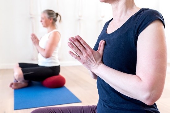 etikette når du praktiserer Yoga